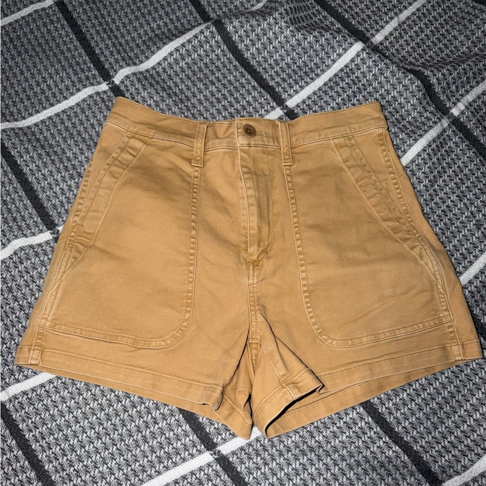 Madewell Women's Tan Cargo Shorts